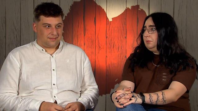 Un soltero de Guadalajara, muy indignado con su cita en 'First Dates': Es un poco raro ser de Vox y pansexual