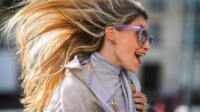 La caída del cabello se incrementa con los cambios de estación, pero hay maneras de reducirla.