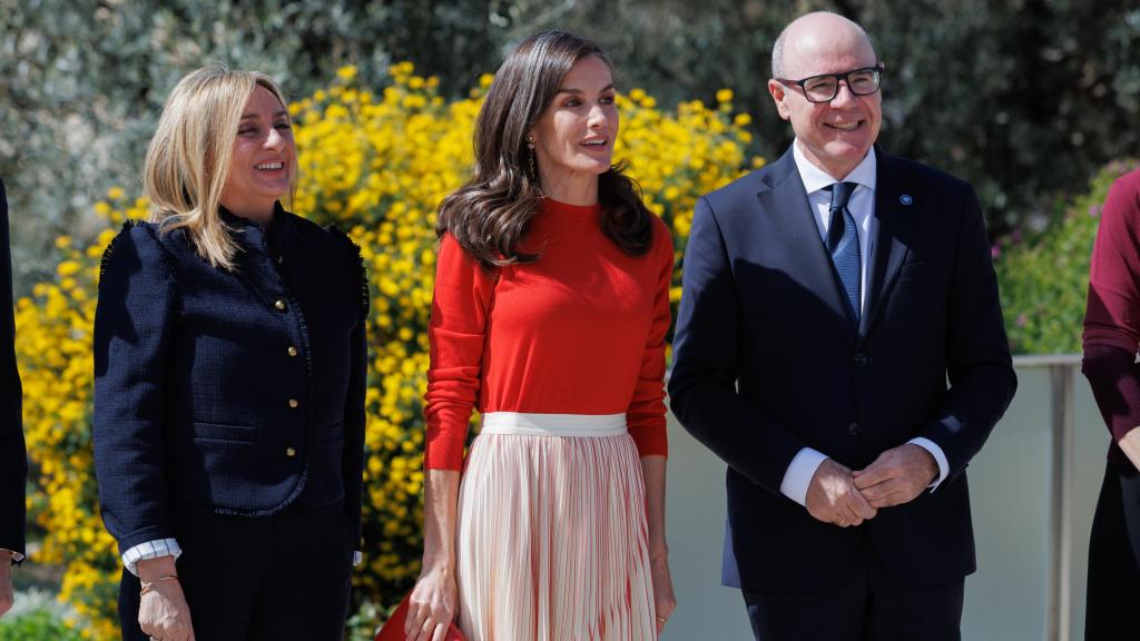La Reina, junro  a la alcaldesa de Granada, Marifrán Carazo .