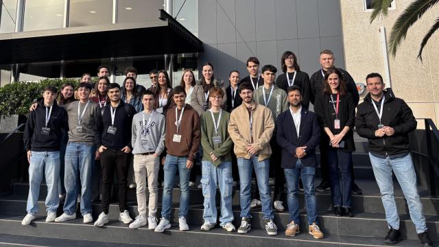 Imagen de los estudiantes durante su visita.