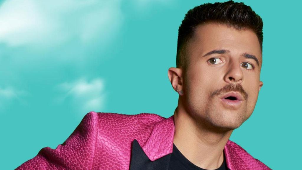 Iban García, presentador de ‘Los vecinos de la casa de a lado'.