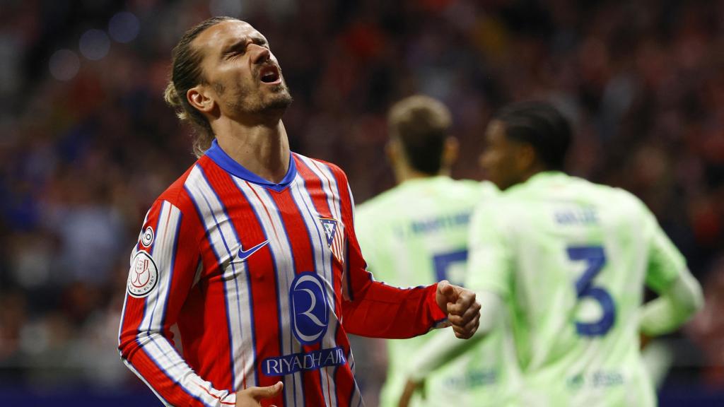 Antoine Griezmann se lamenta por una ocasión fallada