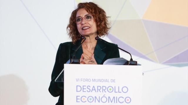 María Jesús Montero, en la apertura del VI Foro Mundial de Desarrollo Económico Local, este martes en Sevilla.