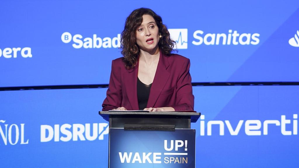 La presidenta de la Comunidad de Madrid, Díaz Ayuso, durante su intervención.