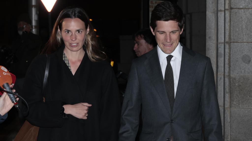 Claudia Osborne, con su marido, José Entrecanales.