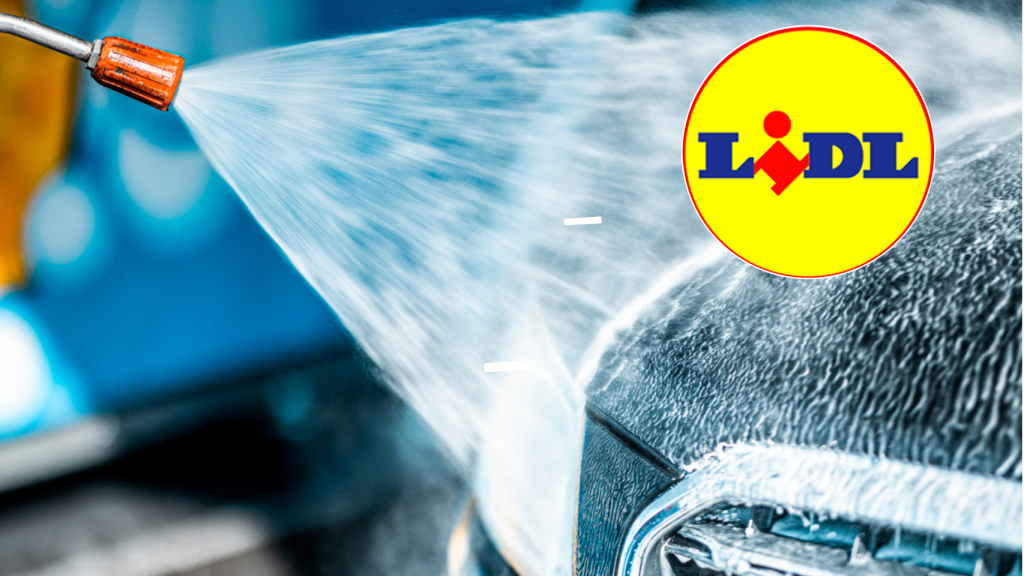 Limpieza a presión de un coche.