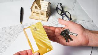 Montaje sobre la ‘Golden Visa’ y la vivienda.