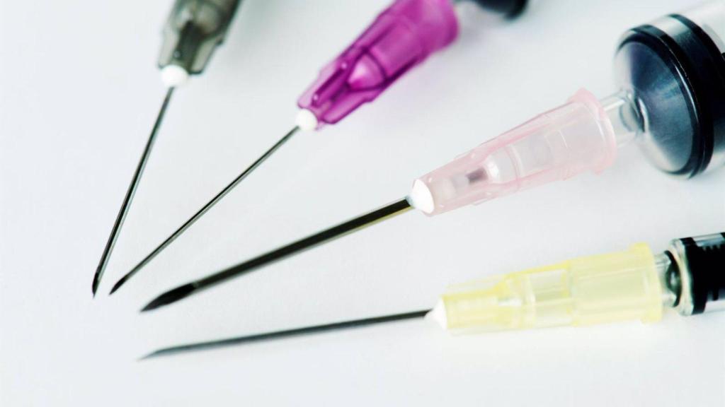 Imagen de agujas tradicionales.