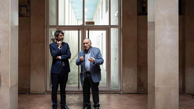 El ministro de Cultura, Ernest Urtasun, y el presidente de la Academia de las Artes y las Ciencias Cinematográficas de España, Fernando Méndez-Leite Foto: Ministerio de Cultura.