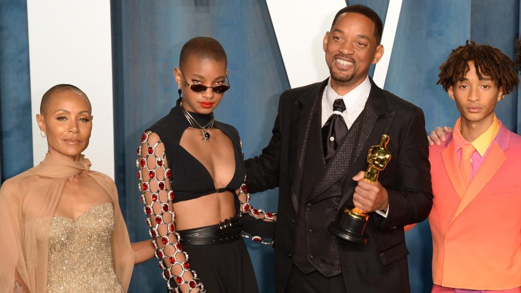 Will Smith con su todavía esposa, Jada Pinkett, y los hijos que tienen en común: Jaden y Willow.