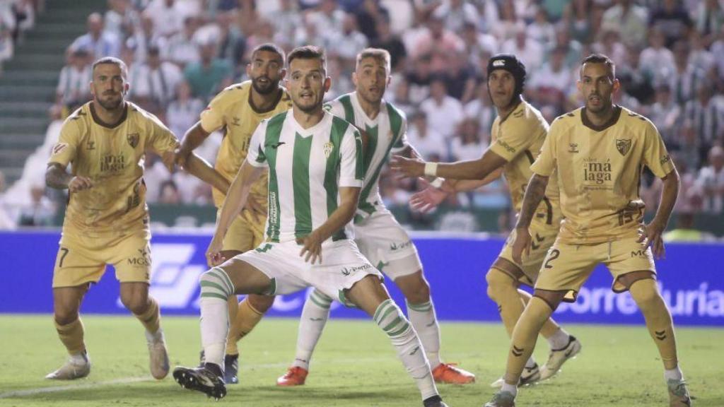 Un momento del Córdoba vs. Málaga CF de la temporada 2024-2025