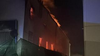 Incendio en la sala de despiece