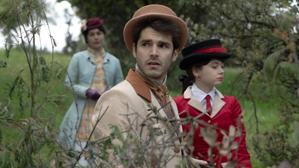 Álvaro Mel en una escena de 'Manual para señoritas'.