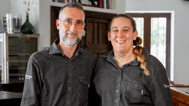 Víctor Aranda Llenas y Elisabet Lupiáñez Fernández, responsables de Sala de El Alimentario.