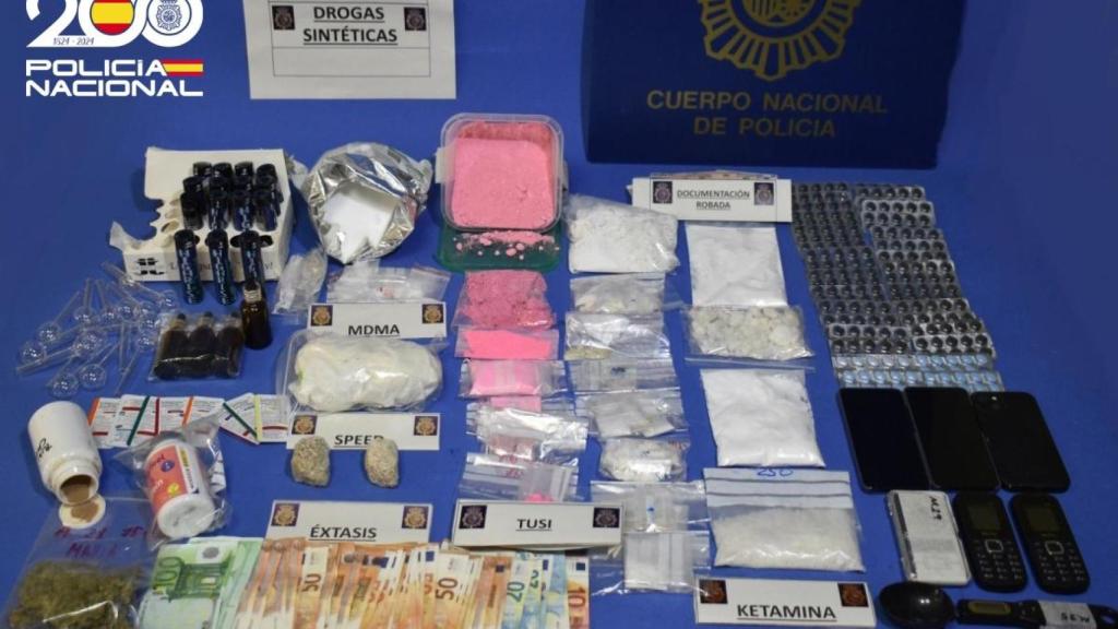 Imagen de los elementos incautados por la Policía Nacional.