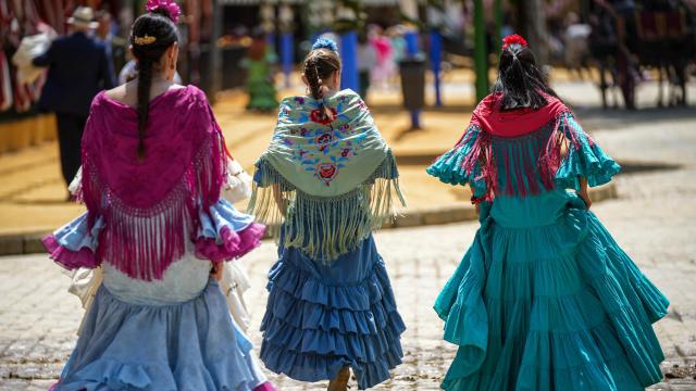 Imagen de flamencas en la Feria de Abril.