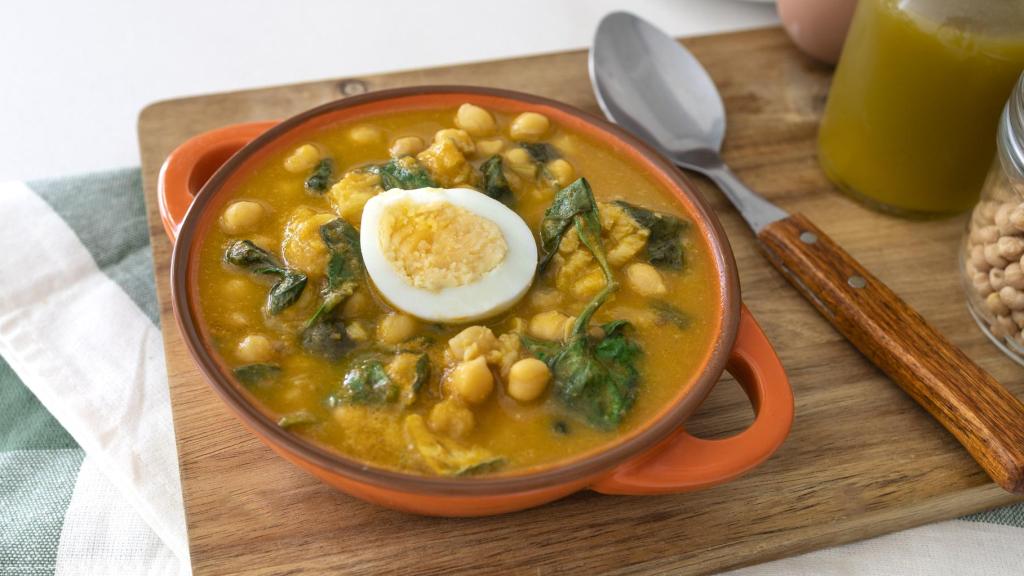 Un potaje de Cuaresma (Imagen de archivo)