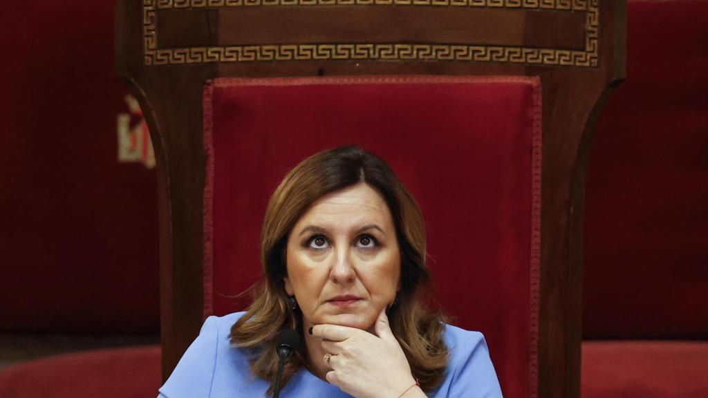 María José Catalá durante un pleno del Ayuntamiento de Valencia. EFE/Ana Escobar