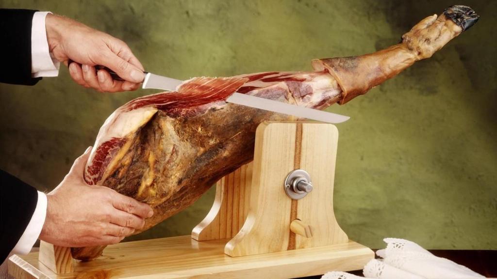 Los 10 mejores cuchillos jamoneros del 2025 ¿cuál comprar?