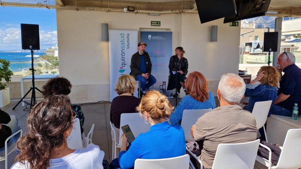 Un momento de la charla.