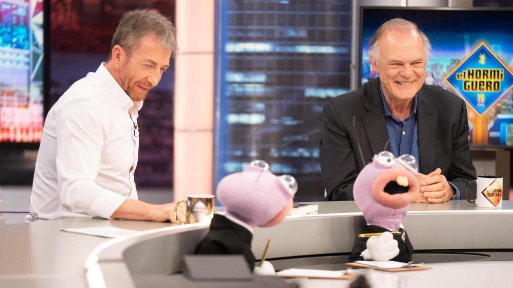 Pedro Piqueras y Pablo Motos en 'El Hormiguero'.