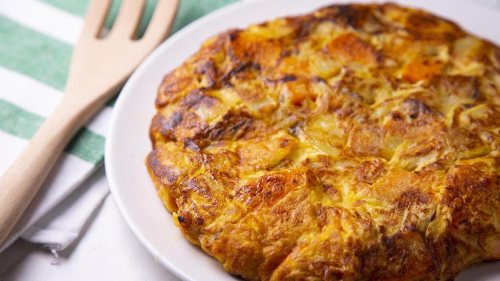 Una tortilla para cenar (Imagen de archivo)