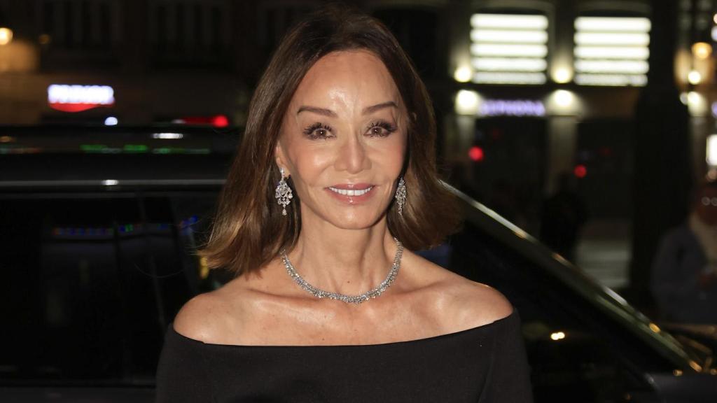 Isabel Preysler llegando a los Premios Mujer Hoy el pasado octubre.