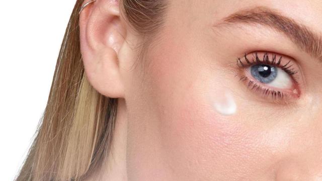 Contorno de ojos Neutrogena Retinol Boost