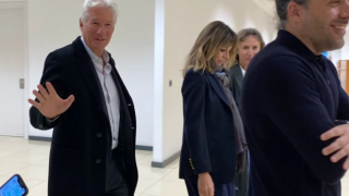 Richard Gere y Alejandra Silva, en su visita a las instalaciones de Inditex, en Arteixo.