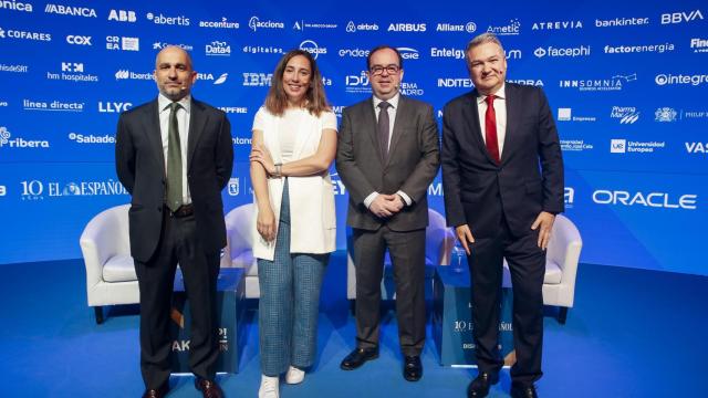 José Luis Risco, socio del área de People Advisory Services de EY España; Federico González, director de Talento y Cultura de Banco Sabadell y Germán Granda,  director general de Forética