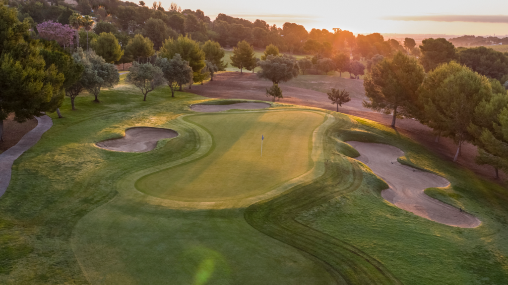 Club de Golf El Bosque.