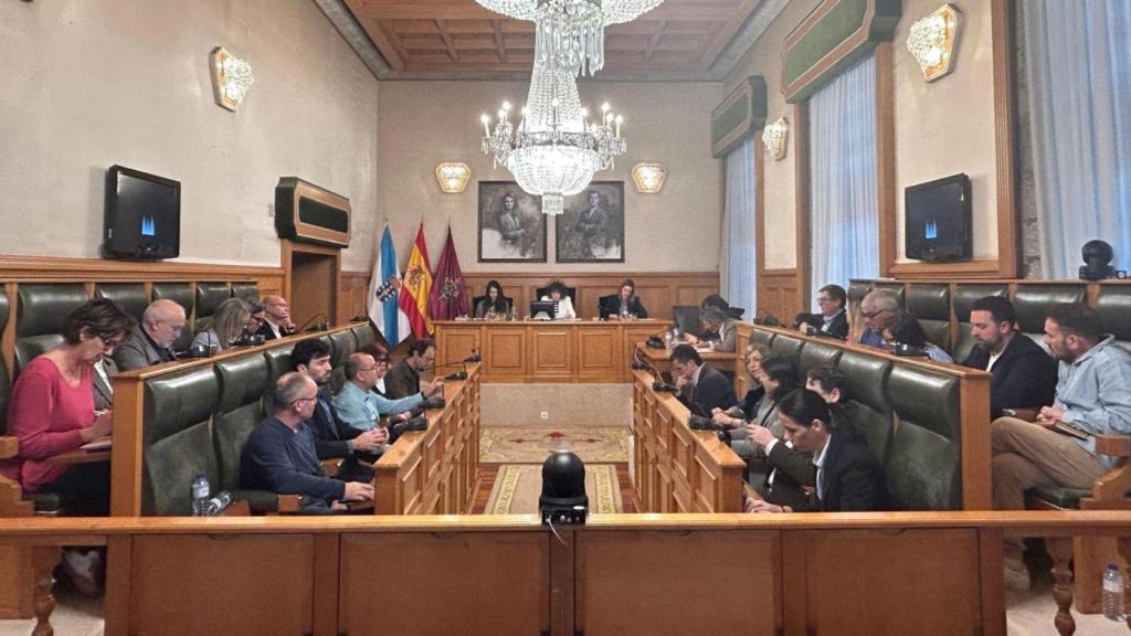 El pleno de Santiago aprueba definitivamente los presupuestos para 2025.