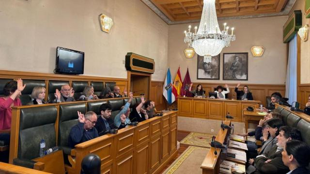 Pleno municipal de Santiago.