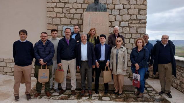 Visita de la Delegación de la Escuela de Gobierno de Uruguay a La Puebla de Albortón (Zaragoza)
