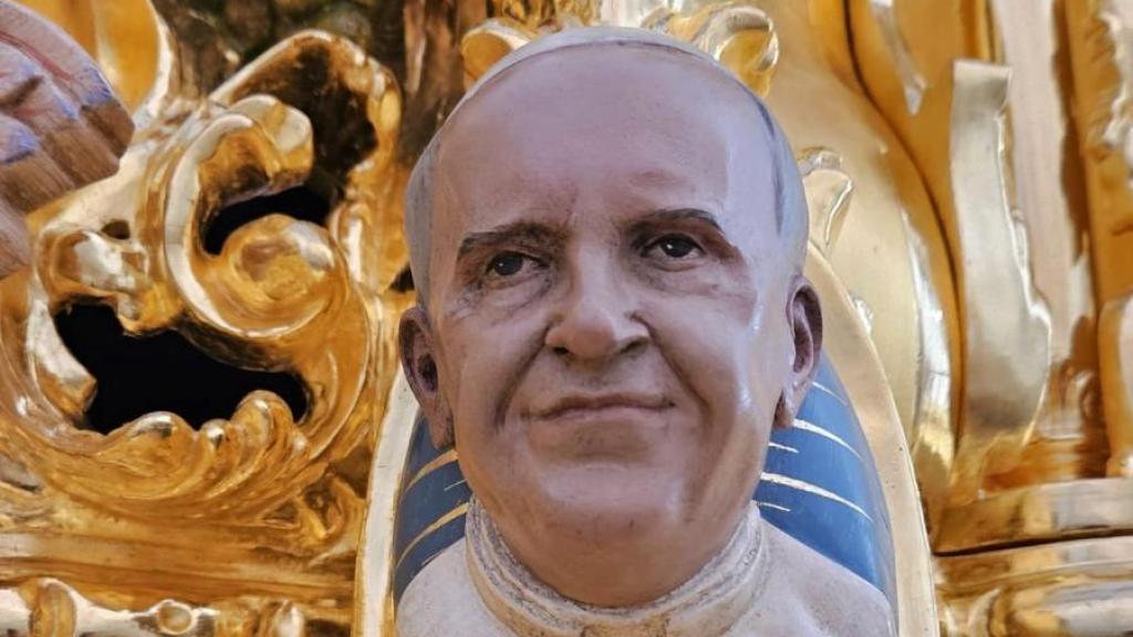 El busto del papa Francisco se incorpora a la imaginería del paso de Jesús Nazareno en Ciudad Real.