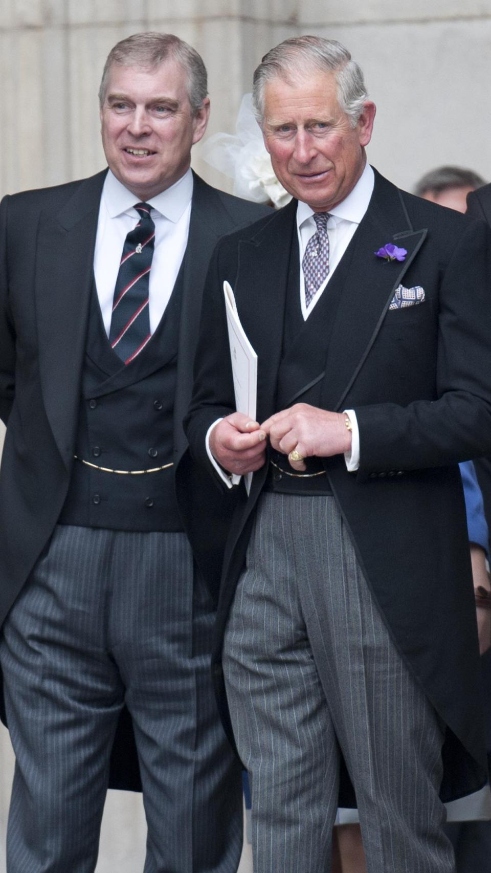 Carlos III y el Príncipe Andrés, en el Jubileo de Diamante de Isabel II, en el año 2012.