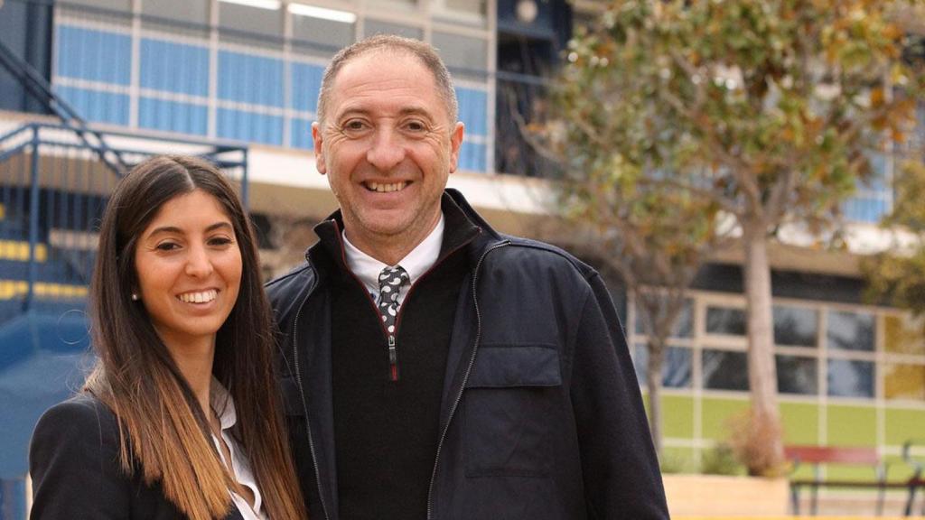 Francisco Barrionuevo con su hija Marina, que llevará las riendas de la empresa.