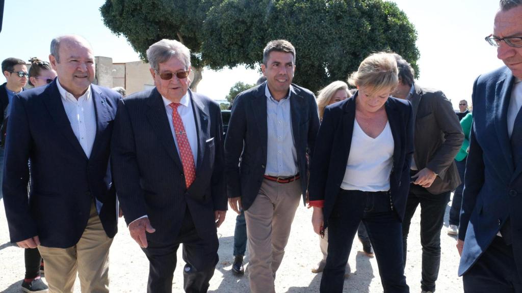 El presidente Carlos Mazón esta mañana en Rojales