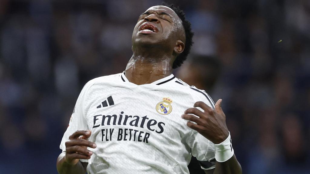 Vinicius Junior se lamenta tras una ocasión fallada ante el Valencia