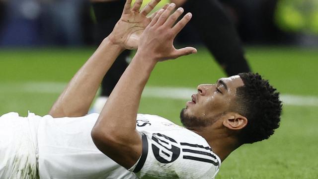 Jude Bellingham se lamenta durante el partido ante el Valencia