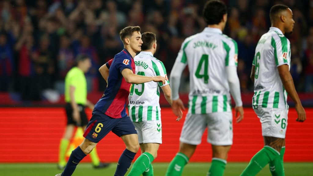 Gavi celebra el gol marcado ante el Betis.