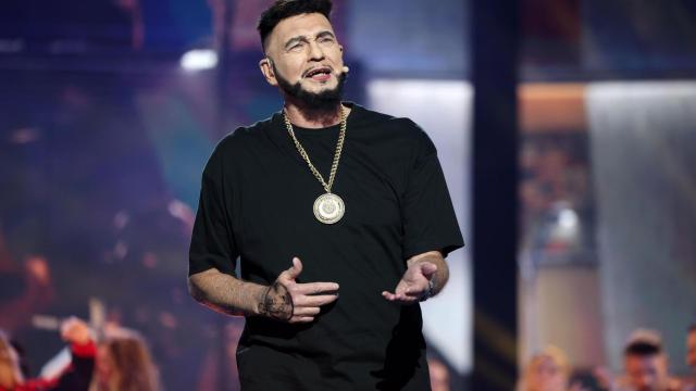 Bertín Osborne es Omar Montes en 'Tu cara me suena'.