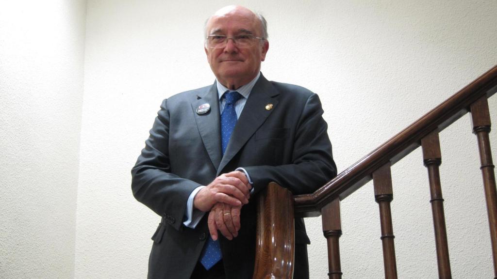 Imagen de archivo de Carlos Carnicer, el que fue presidente del Consejo General de la Abogacía Española en la sede del Colegio de Abogados de Zaragoza.