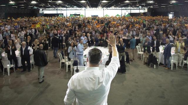 Santiago Abascal, en acto el multitudinario de Vox en Valencia este domingo.