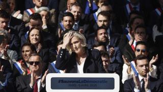 6ee7c407f66bc2b6d23590cc704736e89bec3461w