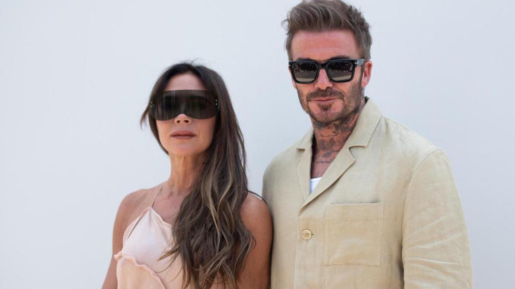 David Beckham y Victoria en un acto público.