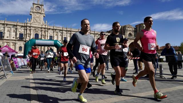 Imagen de archivo de la carrera popular y marcha familiar celebra en León para celebrar el Día de Castilla y León