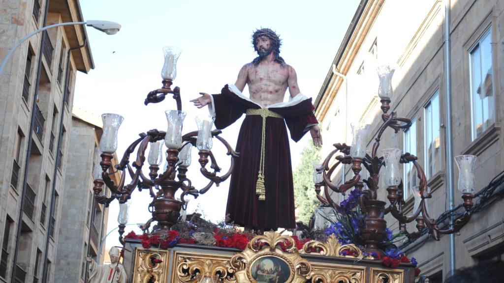 El Despojado recorre las calles de Salamanca en el tarde del Domingo de Ramos