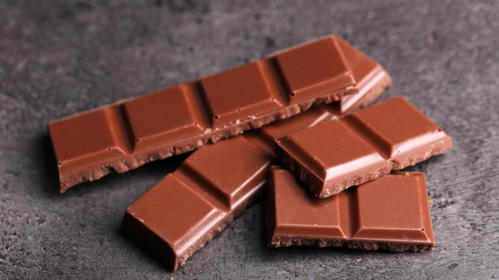 Una tableta de chocolate