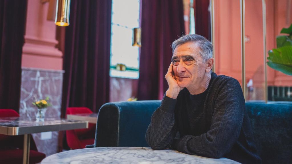 Fernando Giráldez combina en sus clases arte y neurociencia.